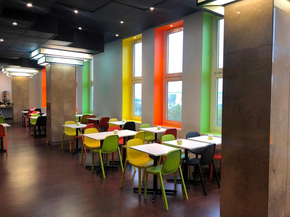 Ibis Budget Paris Porte De Bercy 2*
